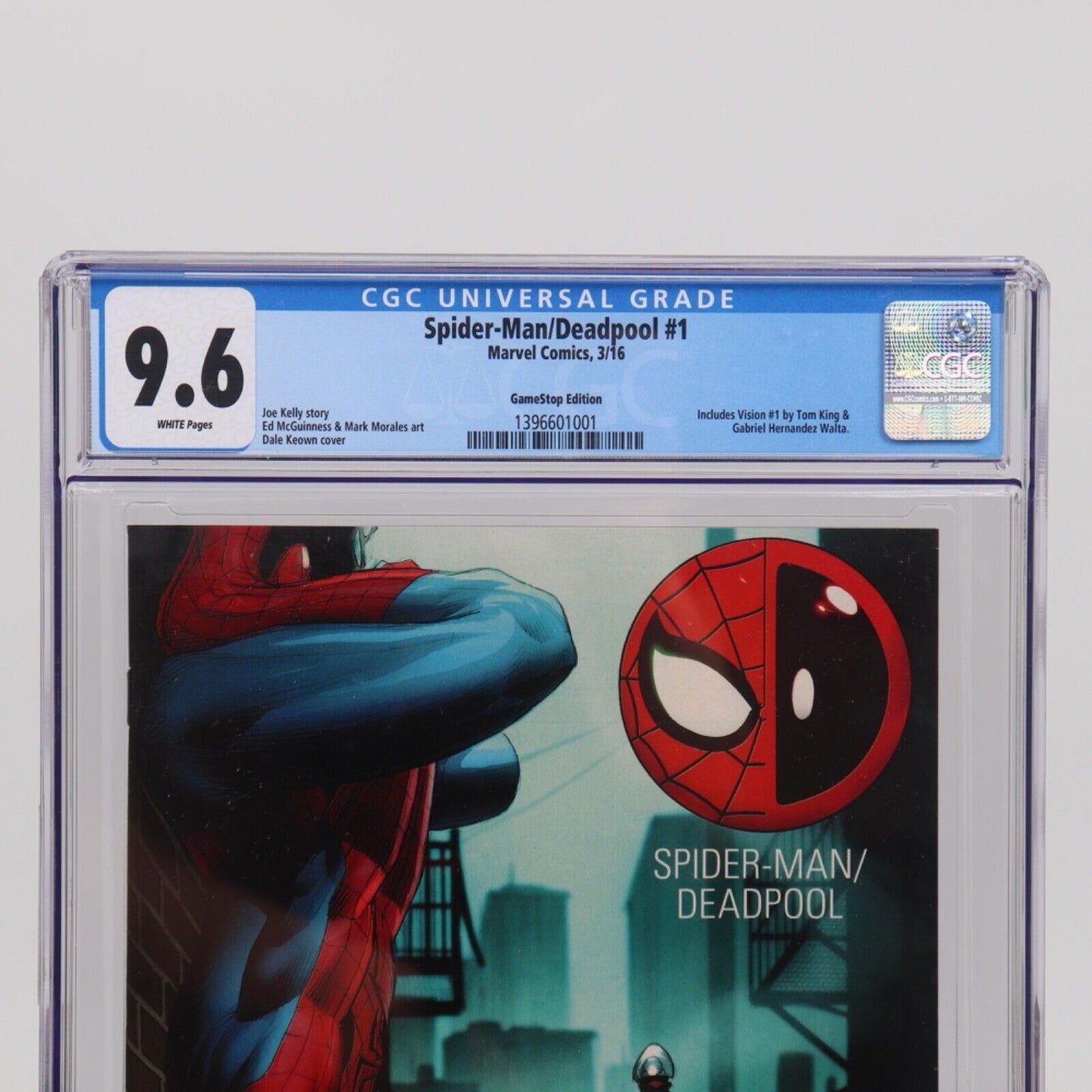 Marvel Comics Spider-Man/Deadpool #1 March 2016 Gamestop Variant CGC Graded 9.6