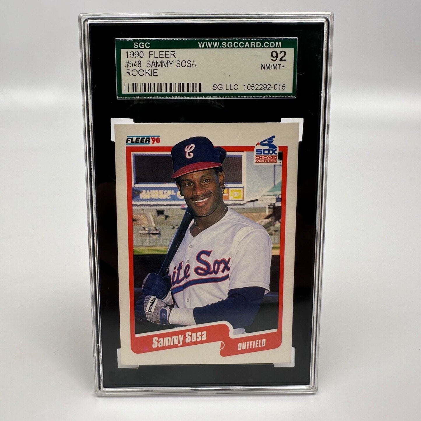 Sammy Sosa Rookie Card Baseball 1990 Fleer #548 ERROR Wrong DOB NM+ Graded 9.2