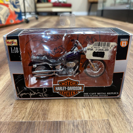 Harley Davidson Model Series 13 2002 FXSTD Deuce 1/18 Scale Signed Henry Winkler